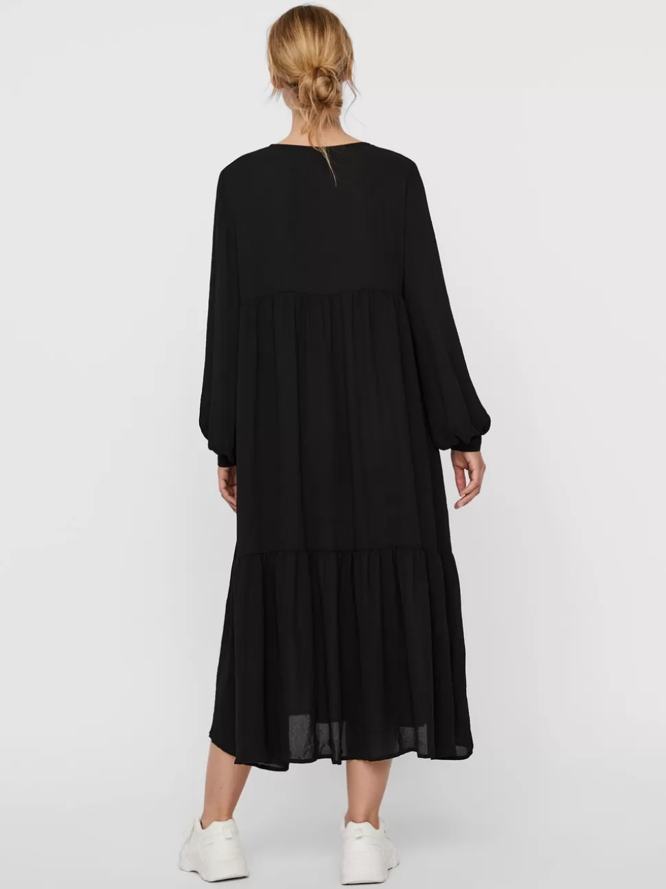 Klänningar^VERO MODA VMZIGGA Lång Klänning Black